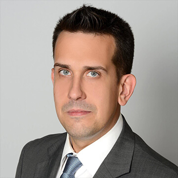Dr. Illés Balázs 